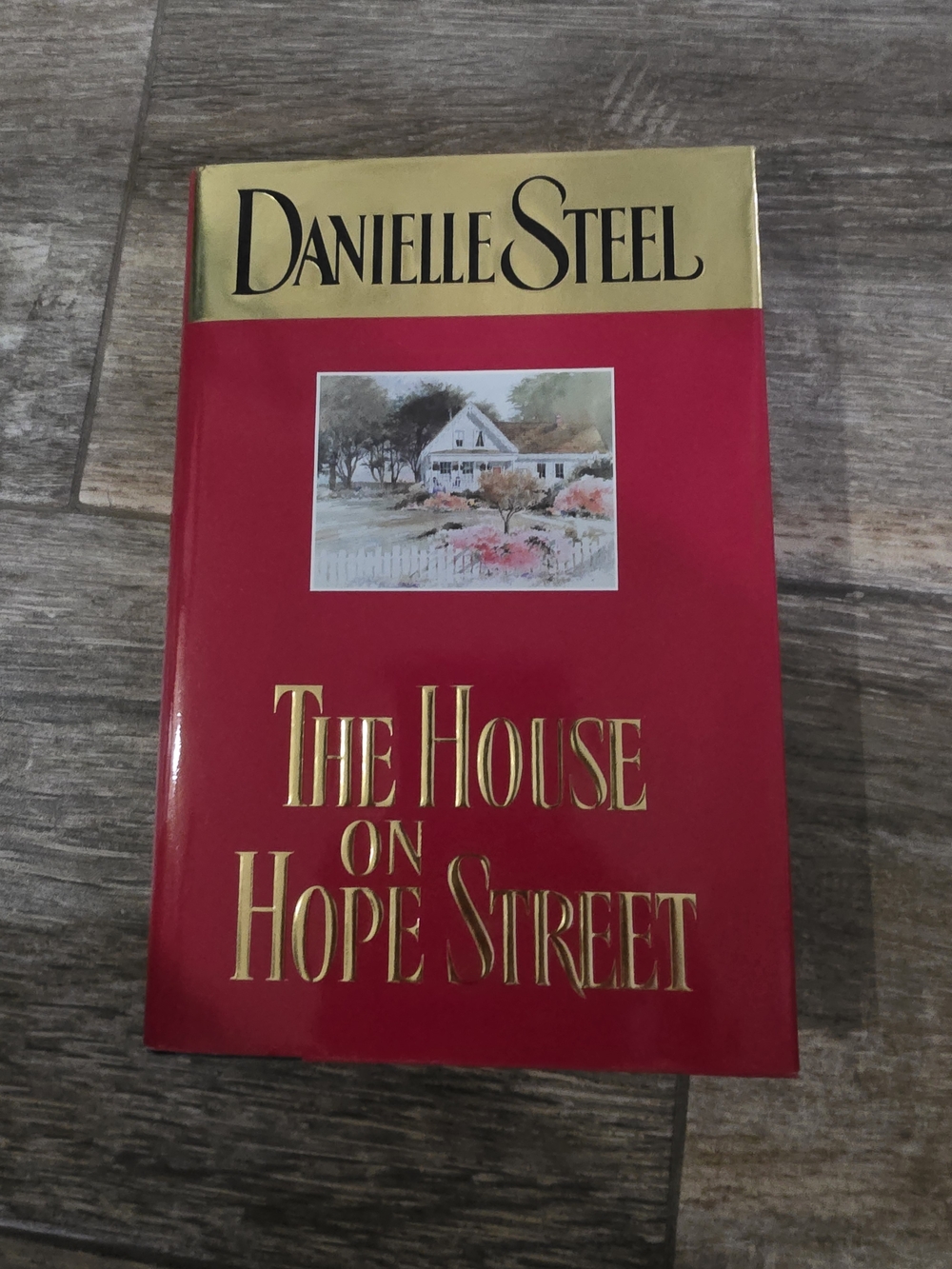 'The House on Hope Street' By Danielle Steel Hardcover - Red